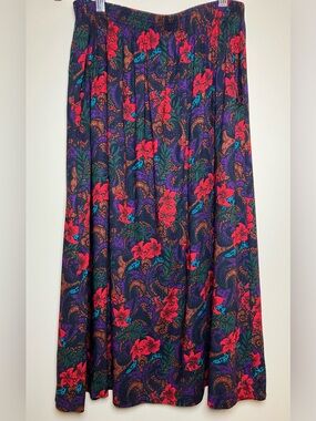 MADE IN USA VINTAGE SAG HARBOR MEDIUM FLORAL SKIRT